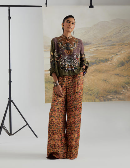 ZAAHRA SWEATSHIRT