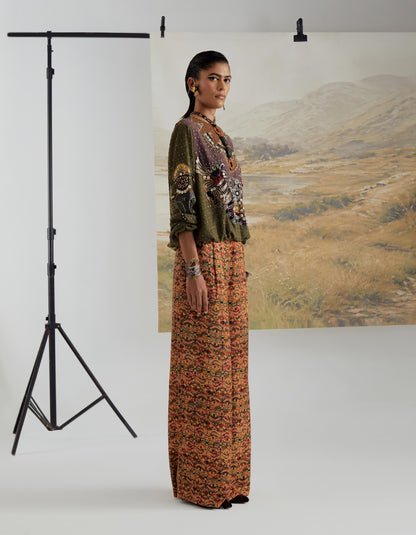 ZAAHRA SWEATSHIRT