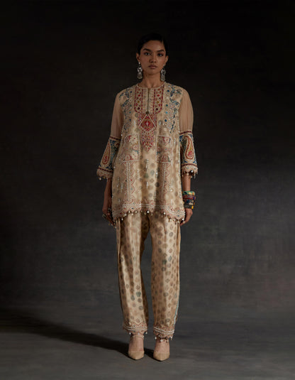 MITRA SHORT KURTA SET