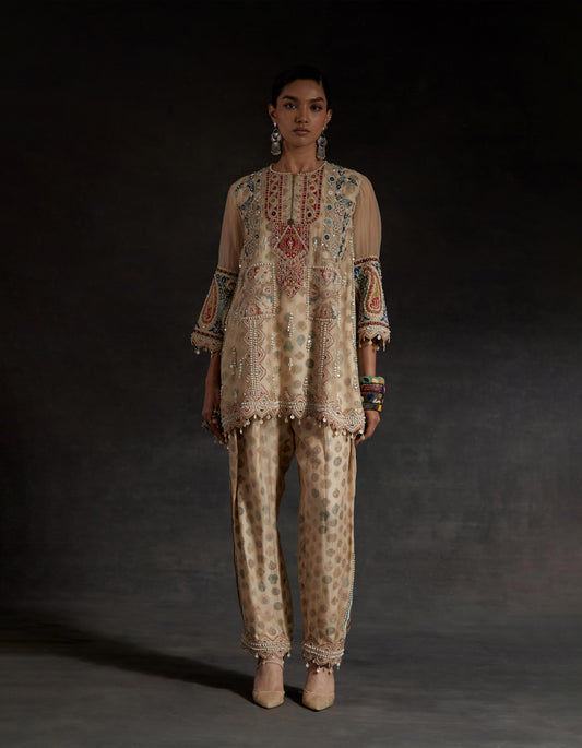 MITRA SHORT KURTA SET