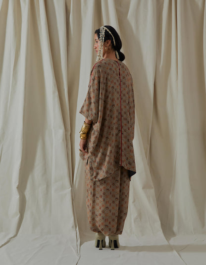KURU TRAPEZE KURTA SET